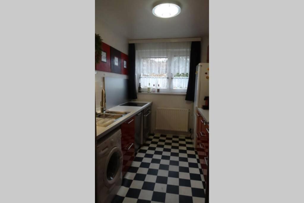 Schoene, Ruhige Wohnung In Berlin-Steglitz Εξωτερικό φωτογραφία